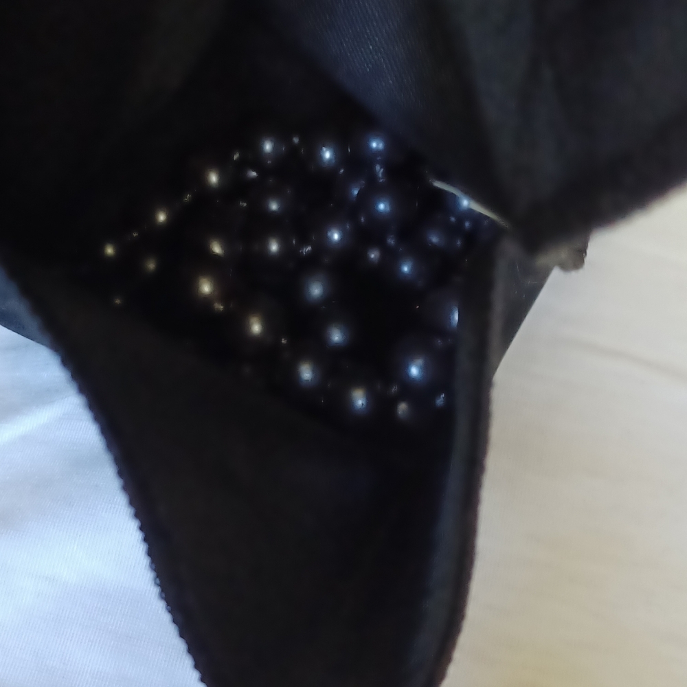 Long Joan Rivers Pearls Necklace - Picture 4 of 5